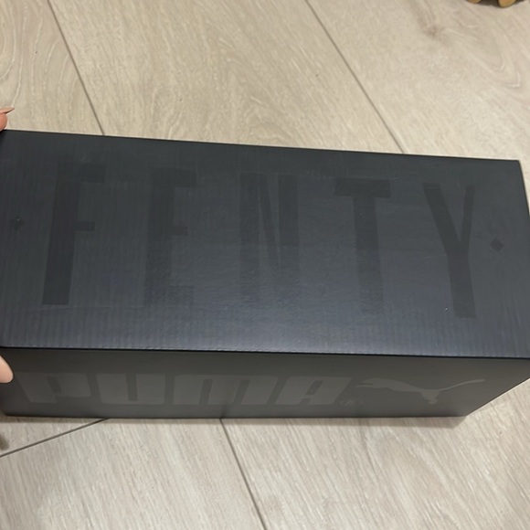 PUMA Fenty by Rihanna Jelly Slide Slip On Sz. 7.5 - Picture 7 of 7